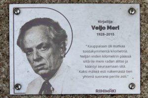 Veijo Meri -muistolaatta. Kuva: Jari Linnavuori