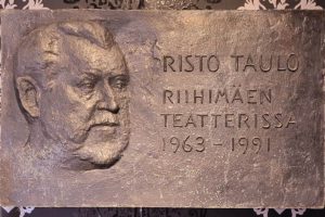 Risto Taulo -muistolaatta. Kuva: Hanna Linnavuori