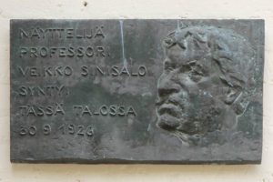 Veikko Sinisalo -reliefi. Kuva: Jari Linnavuori